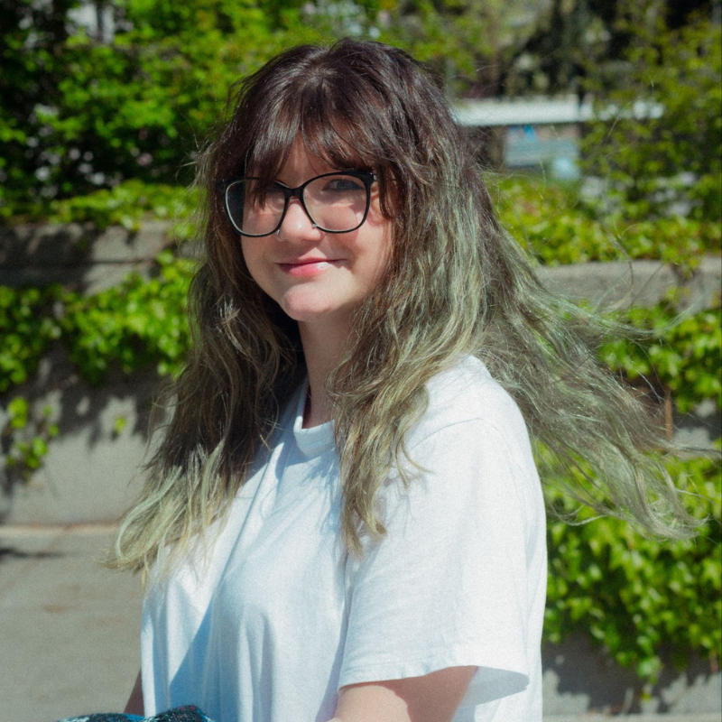 Abby Rose Linn (she/her)